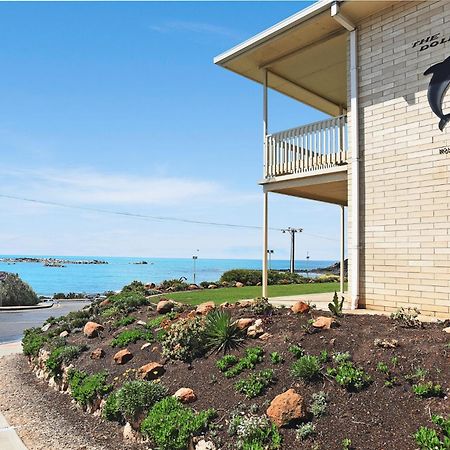 Dolphins Beachfront Apartment No 4 Порт-Елліот Екстер'єр фото